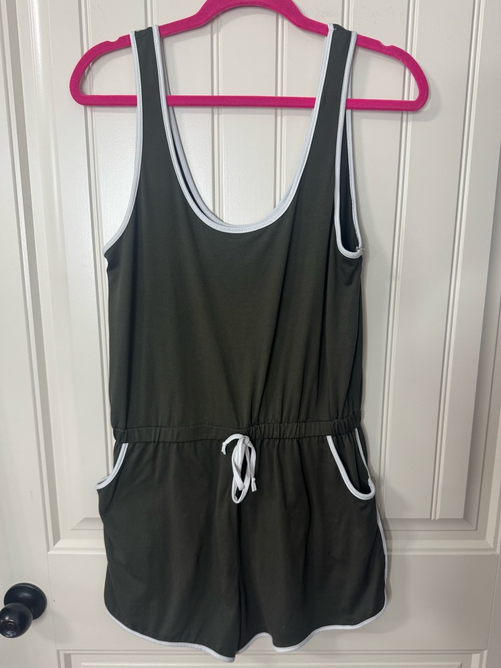 2/for $20 🪩 SHOSHO Olive Green Shorts Romper, White Trim (Women’s Size Large) - Picture 3 of 7